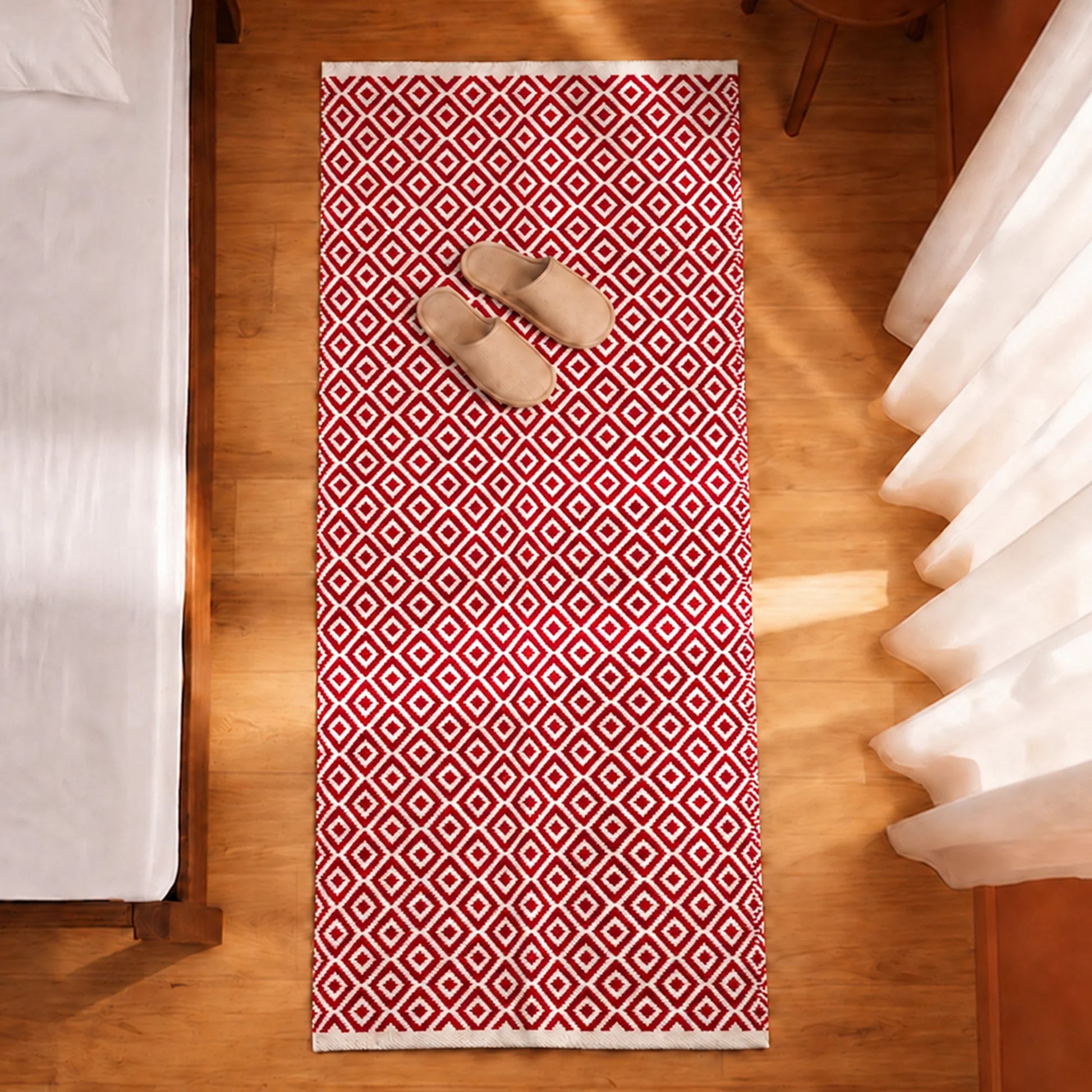 Tessitura Confetti - Diamond Cotton Rug (Red & White)-4