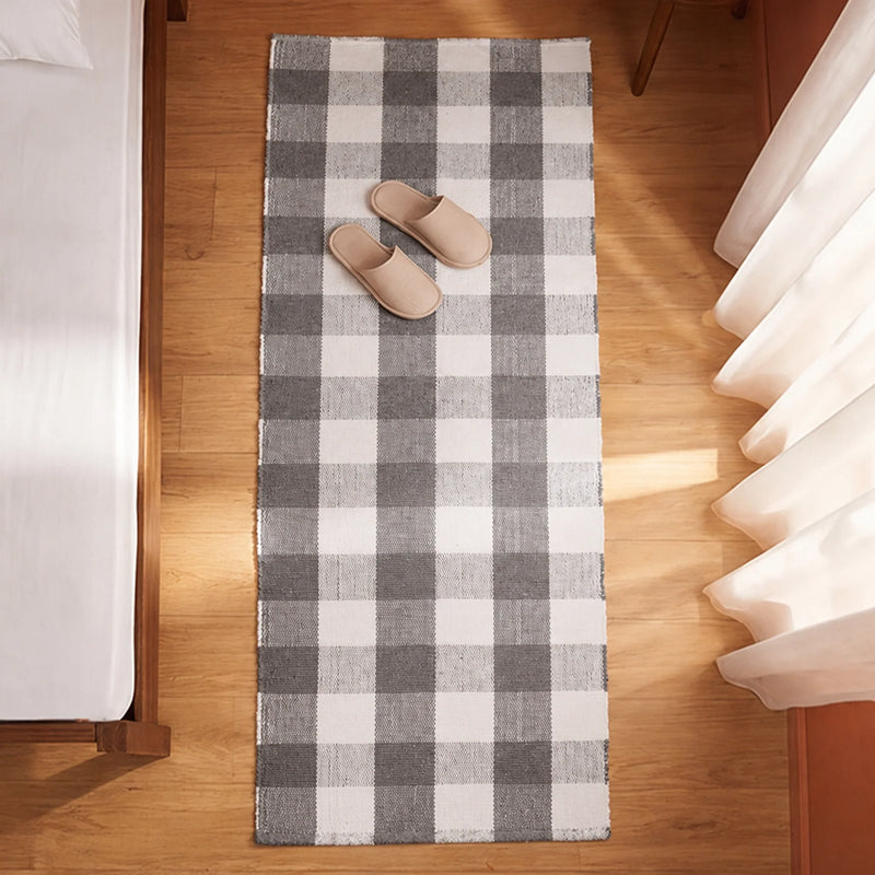 Breton Shadowplay - Plaid Rug (Grey & White)-4