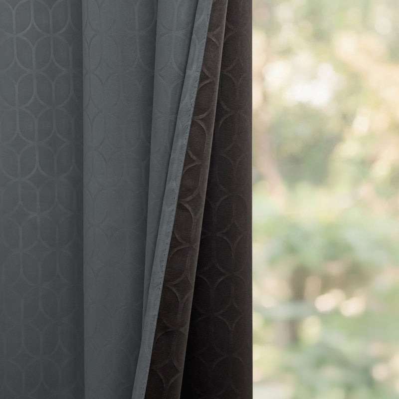 Grey Solid Eyelet Curtain-3