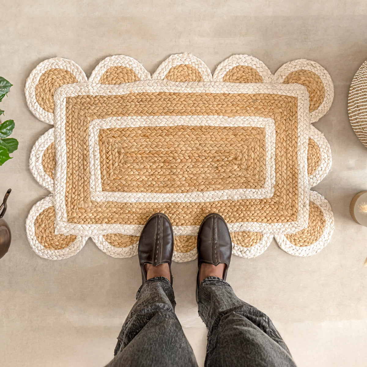 Scalloped Border Jute Area Rug - Rectangular-4