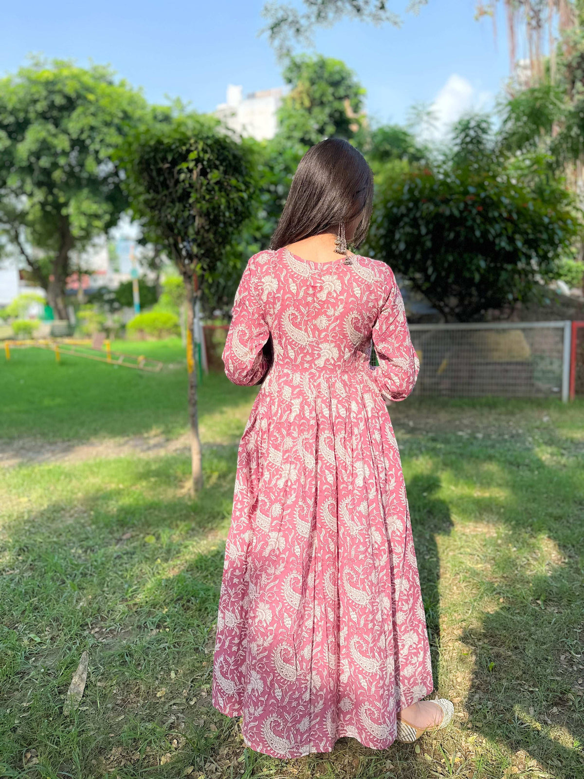 Pink Paisley Kameez