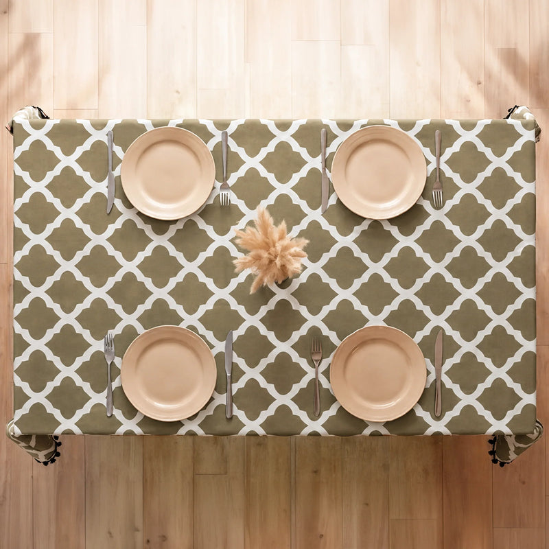 Imprimer Handpicked Quatrefoil - Table Cover (Grey)-6