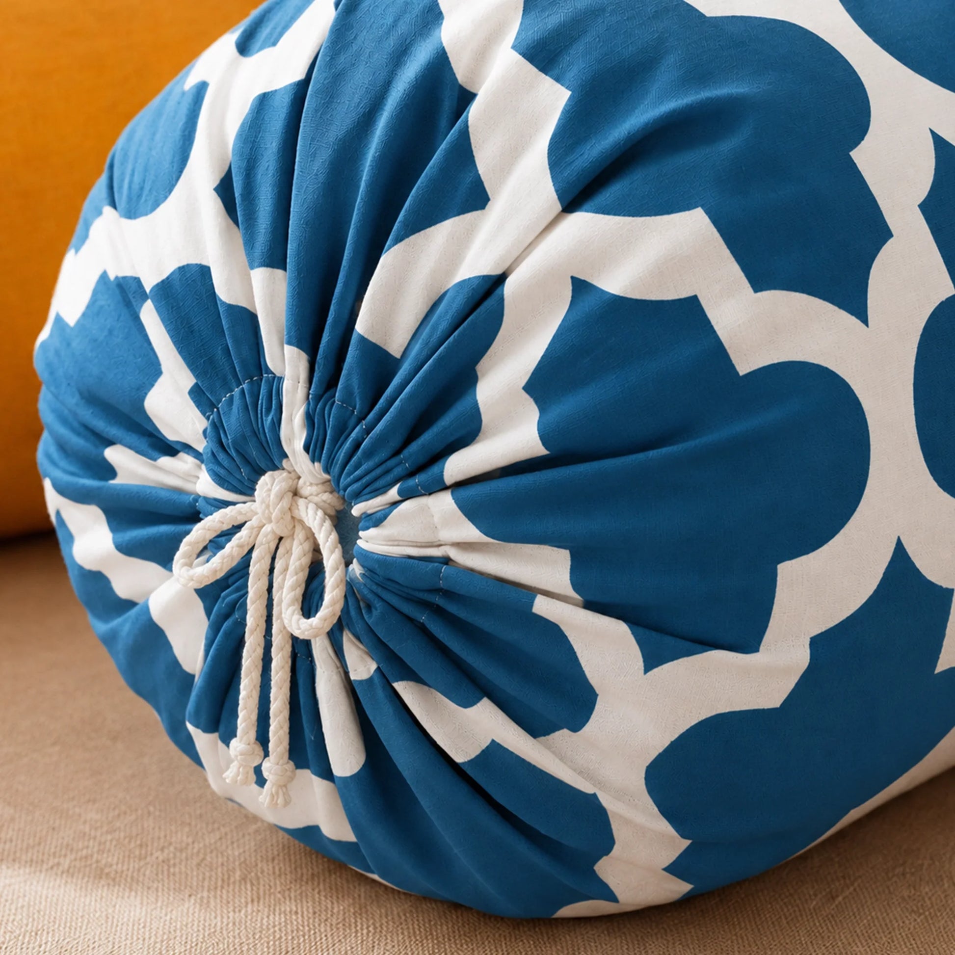 Imprimer Quatrefoil - Printed Bolster Cover (Blue)-6
