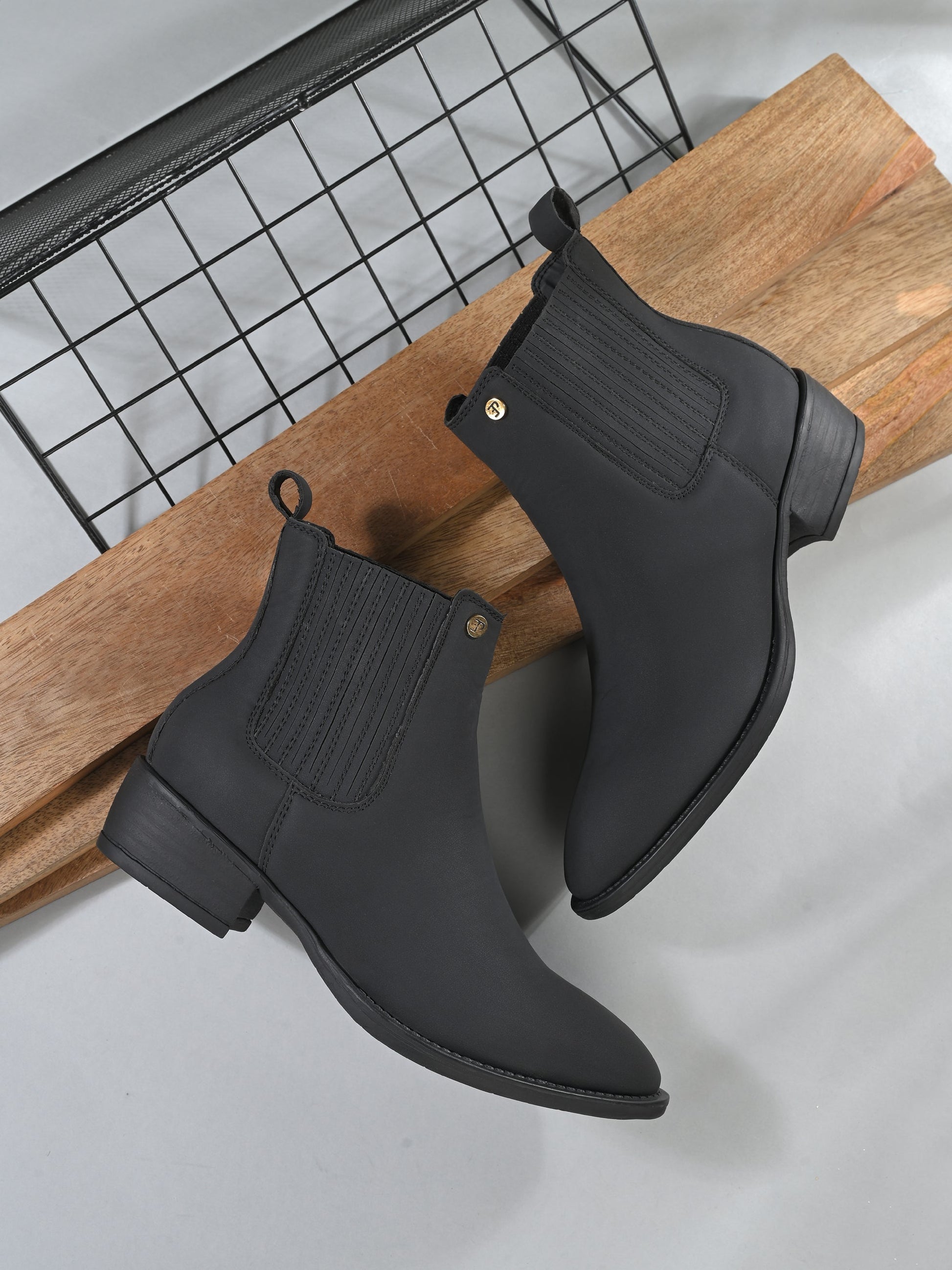 El Paso Women Faux Leather Casual Chelsea Boots-9