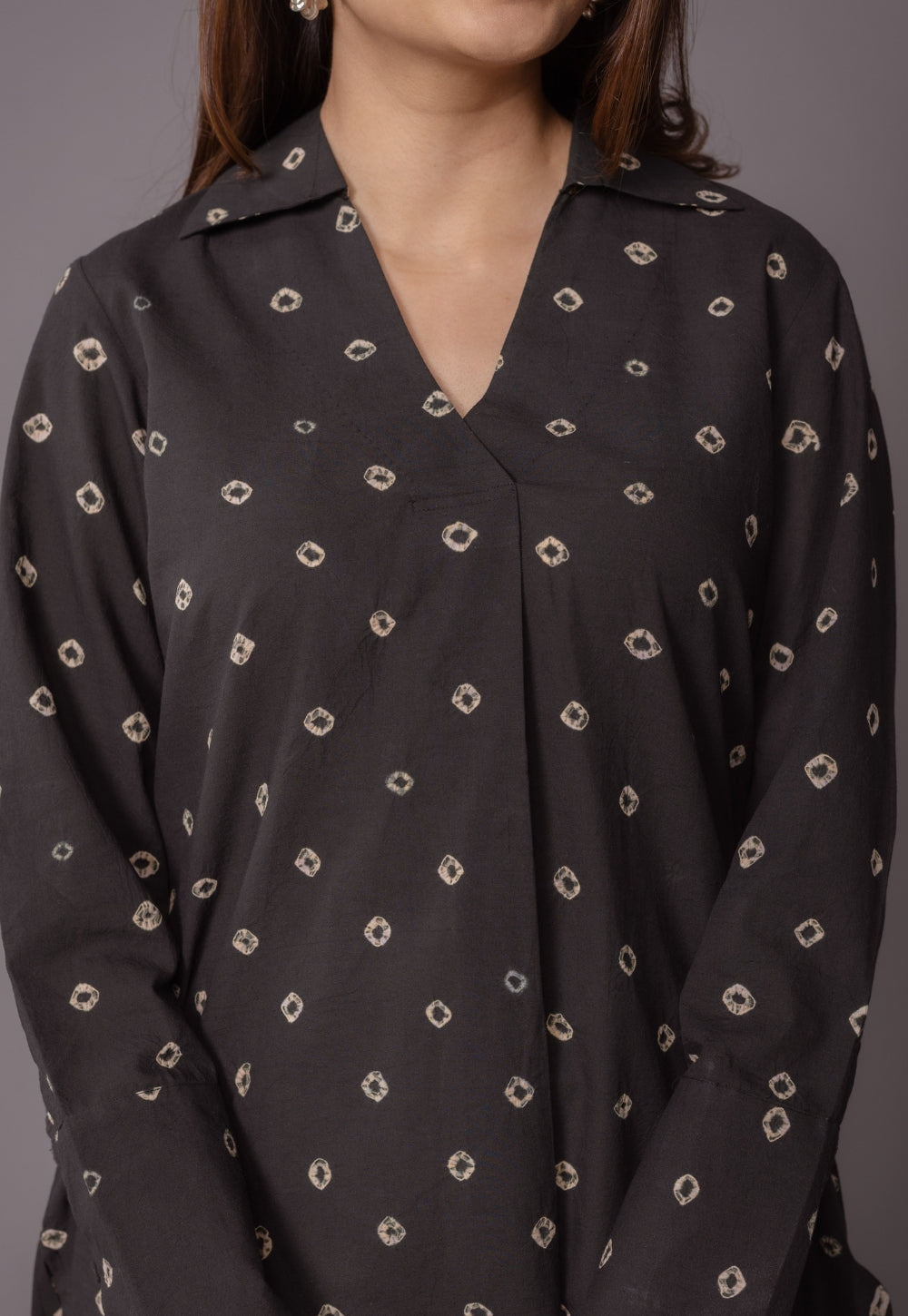 Zohal Black Bandhani Cotton Straight Short Top