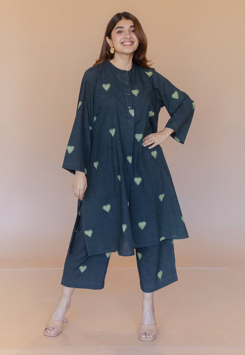Yashi Green Dabu Cotton Straight Pant