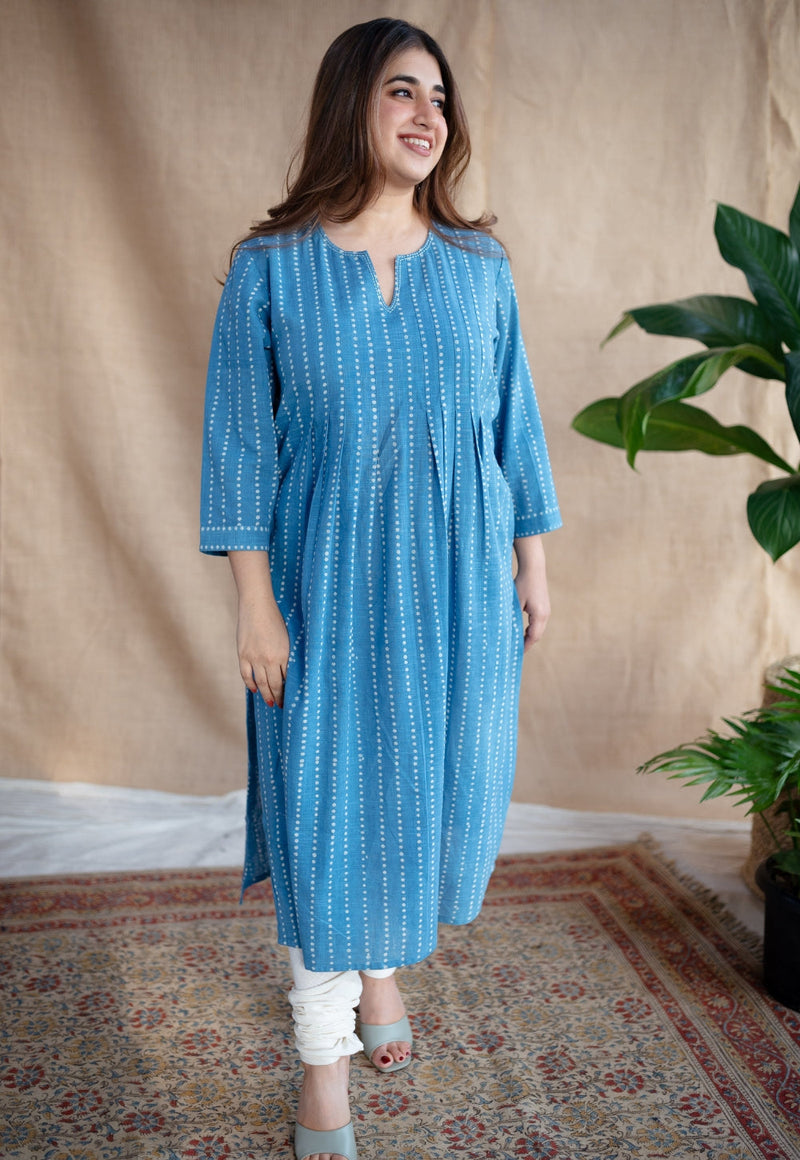 Yahvi Dabu Slub Cotton Hand Embroidered Kurta