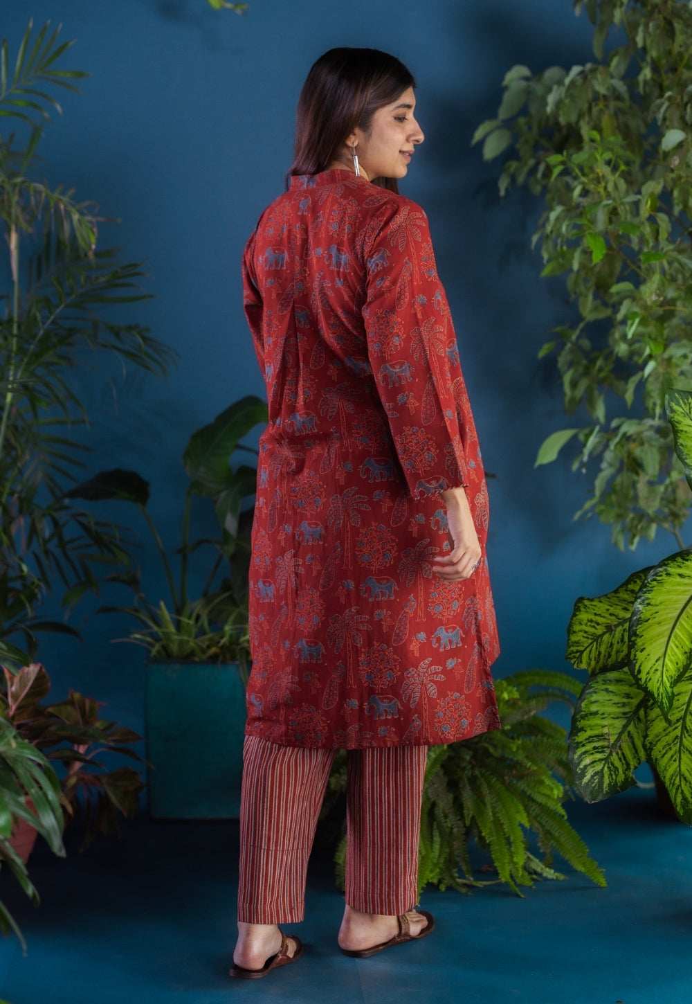 Ruhaina Red Ajrakh Cotton Straight Kurta