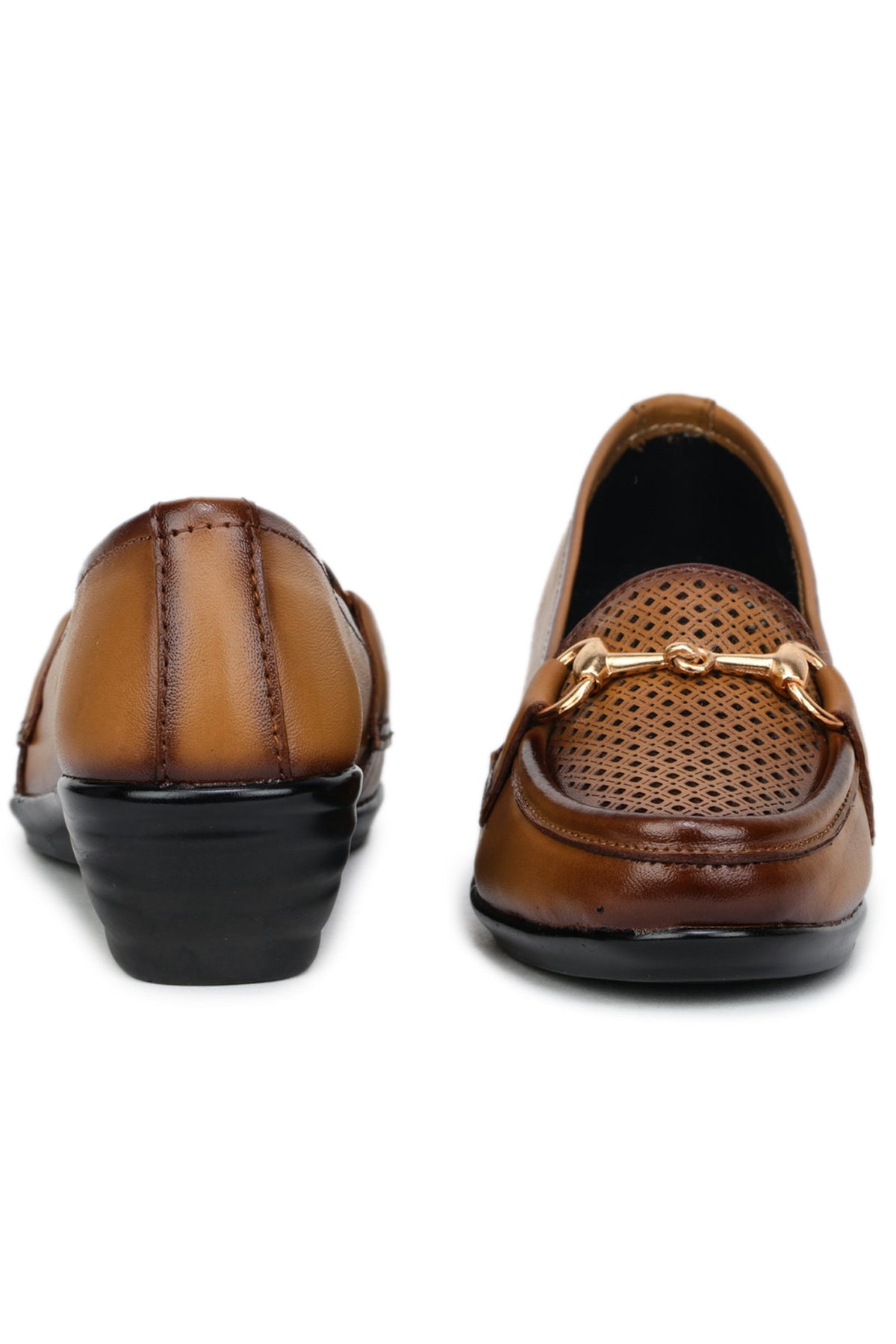 Women’s Textured Genuine Leather Bellies - 1141