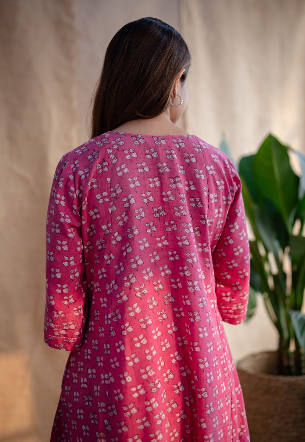 Eaira Dabu Slub Cotton Hand Embroidered Kali Kurta