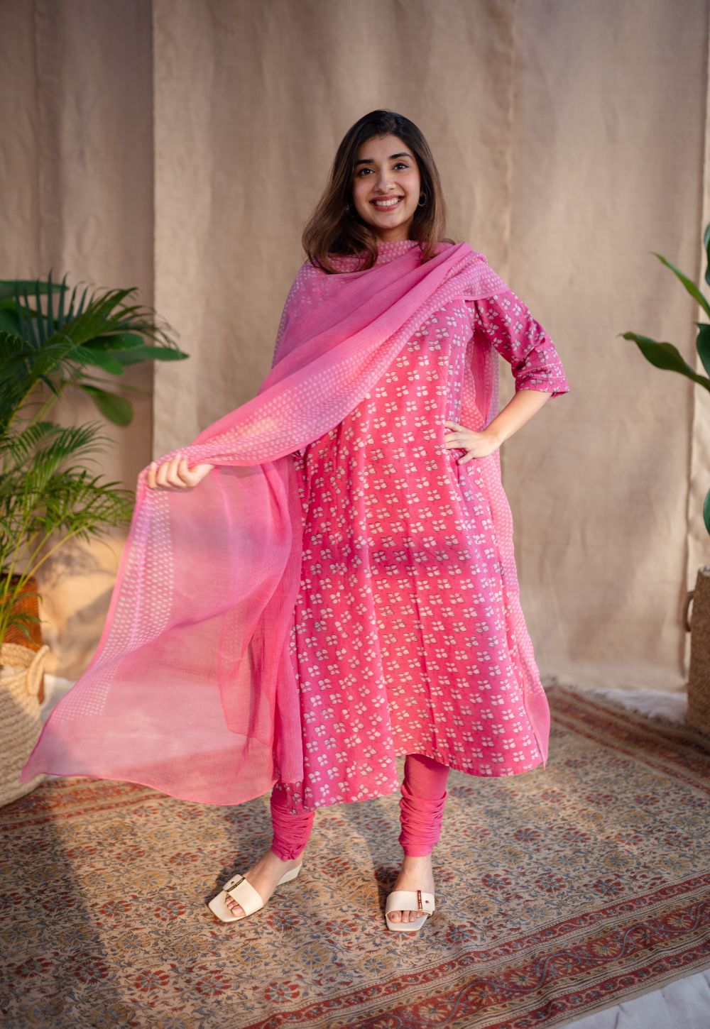 Eaira Dabu Slub Cotton Hand Embroidered Kali Kurta