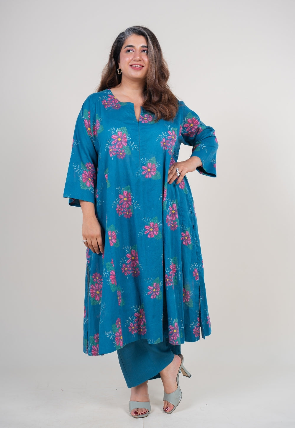 Amisha Ink Blue Printed Mul Jhabbha Kali Kurta
