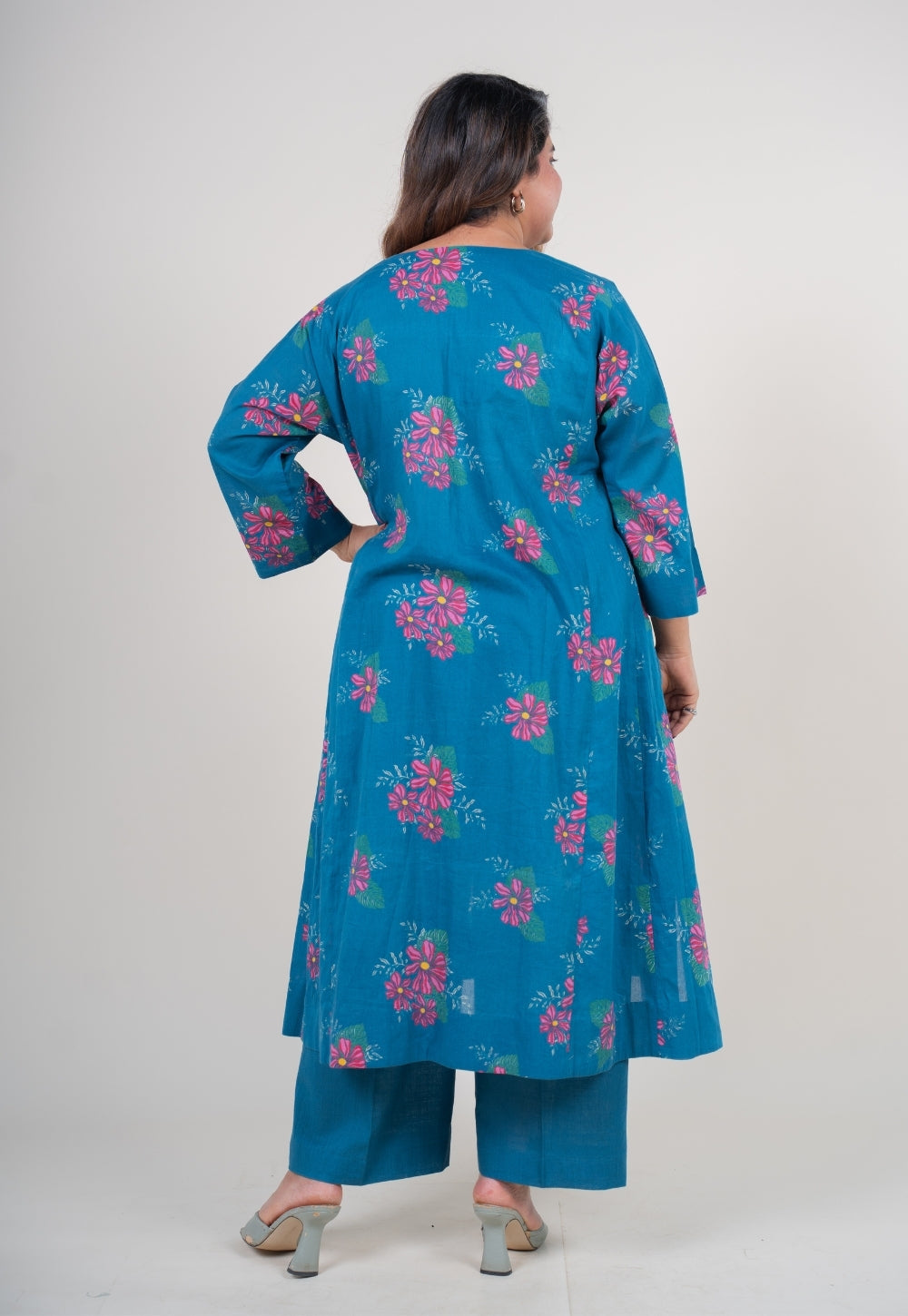 Amisha Ink Blue Printed Mul Jhabbha Kali Kurta