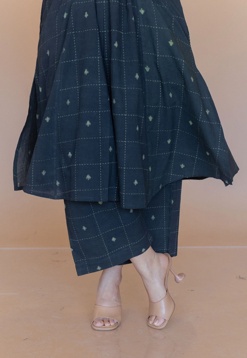 Yashi Green Dabu Cotton Straight Pant