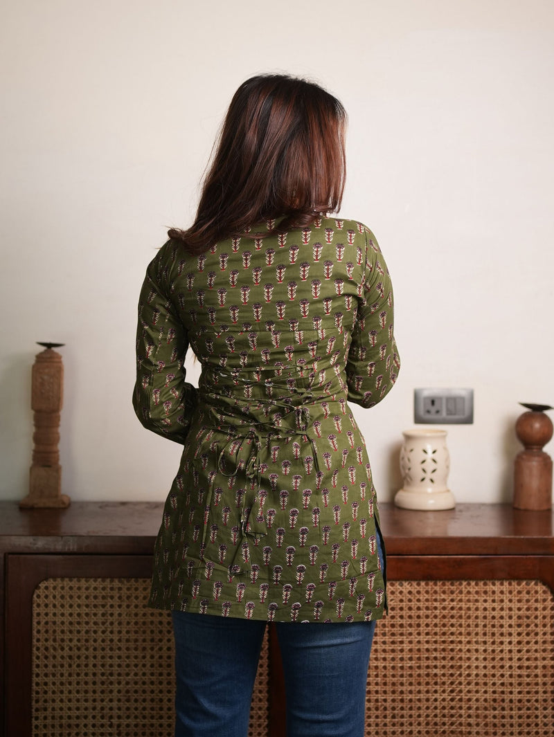 Mint Mirage Green Cotton Short Kurti with Convertible Neck