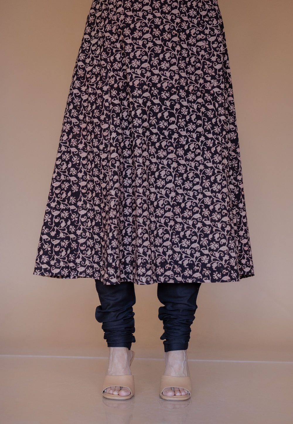 Miral Black Solid Slub Cotton Churidar