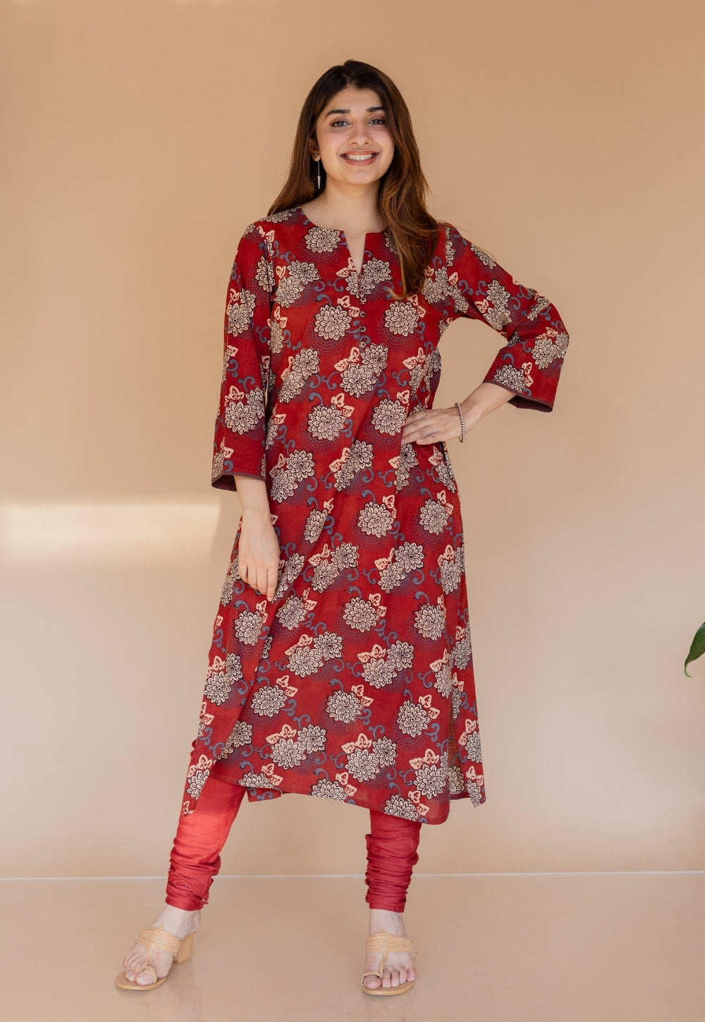 Miral Red Solid Slub Cotton Churidar