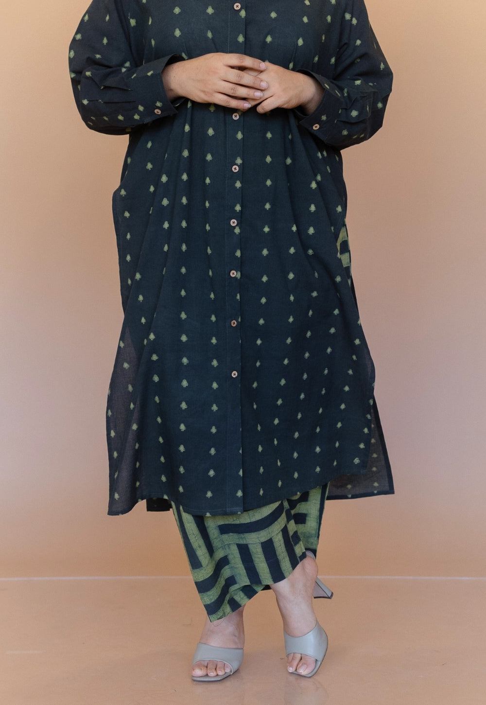 Yashi Green Dabu Cotton Straight Pant