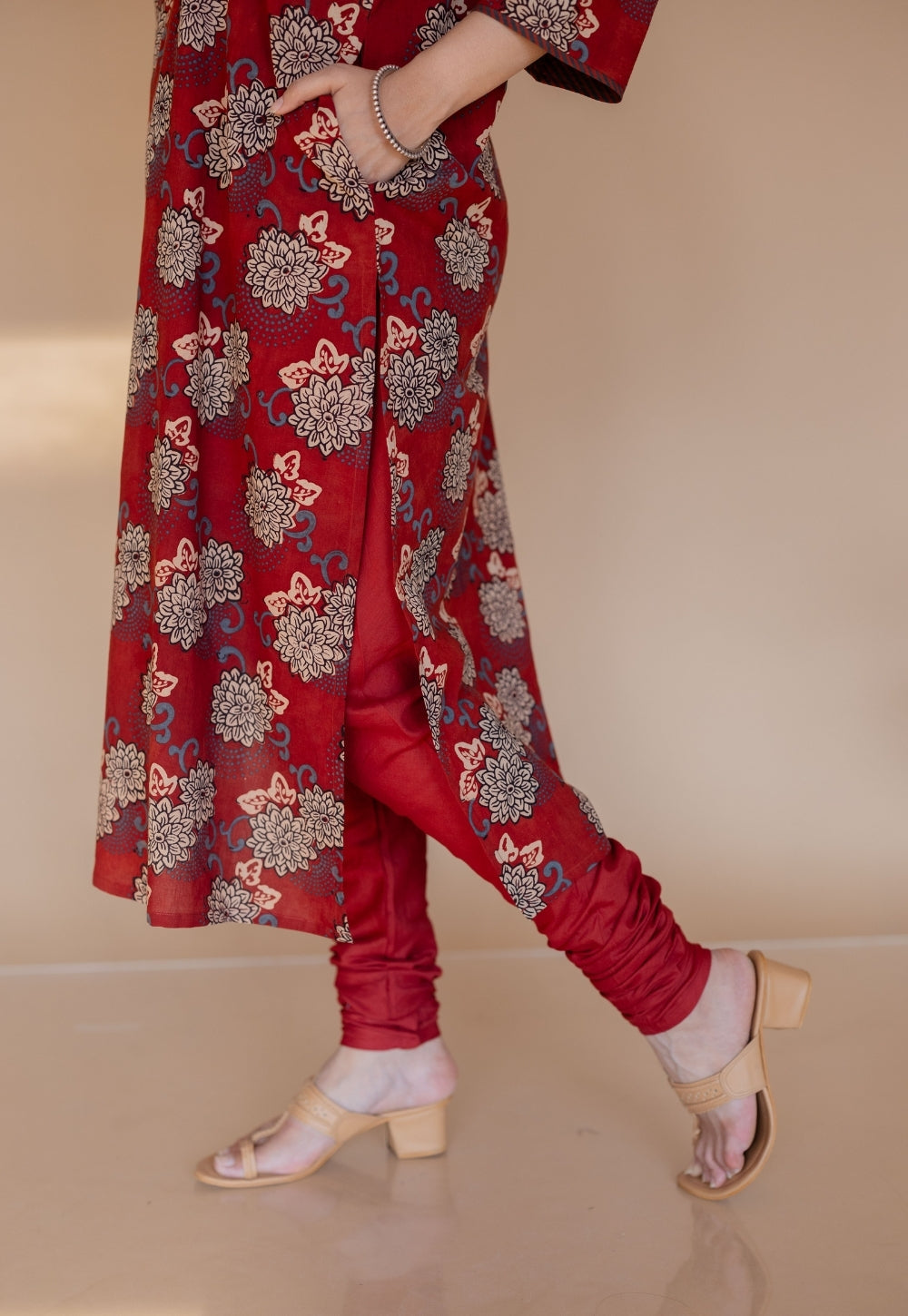 Miral Red Solid Slub Cotton Churidar