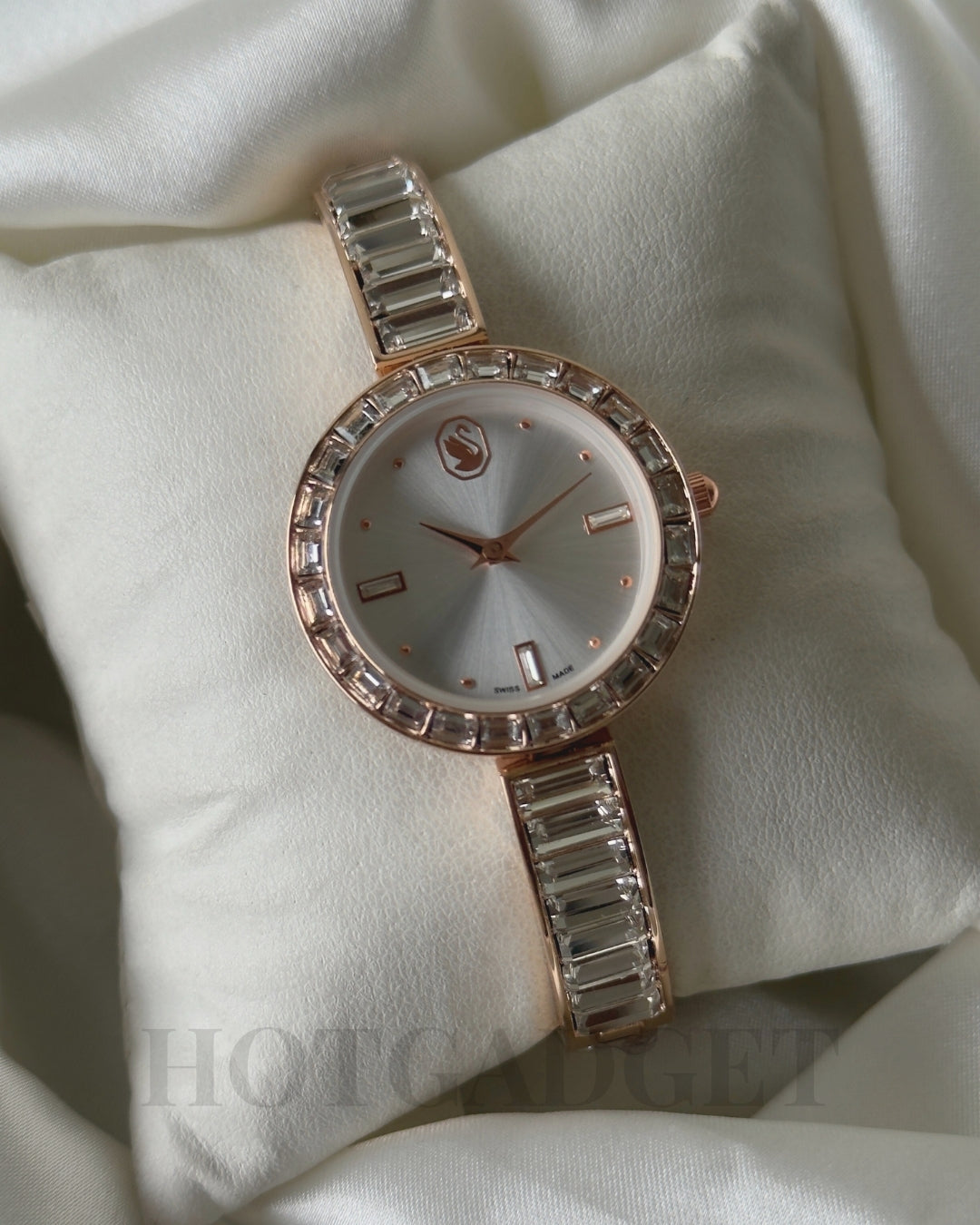 Swarvoski-Matrix Bangle (Bracelet Watch)