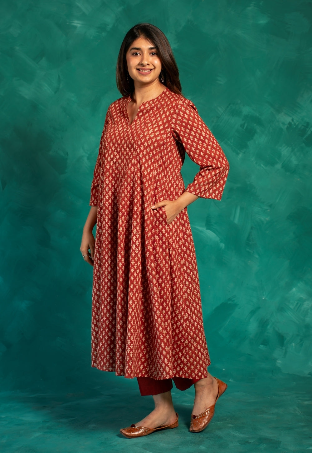 Viha Red Bagru Cotton Kali Kurta