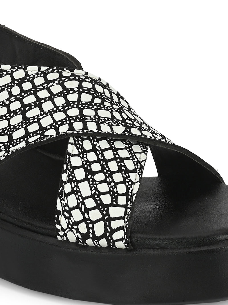 Women's casual flat heel criss cross sandal with back strap closure