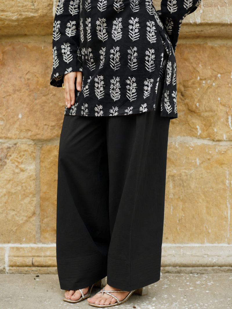 Roohi Two Piece Farshi Set for Women - Black Handblock Cotton Kurta with Farshi Salwar