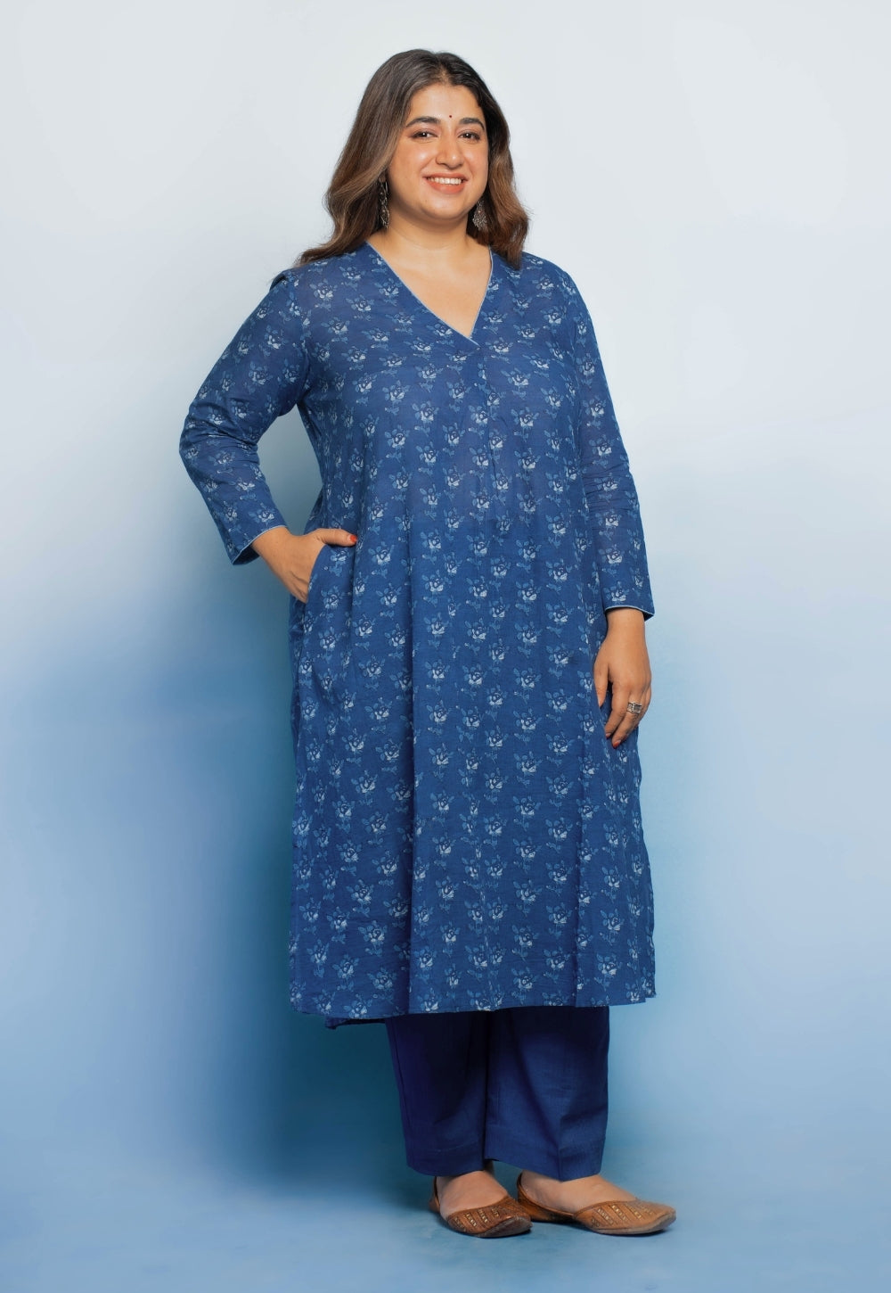 Raila Blue Dabu Mul Cotton Straight Kurta