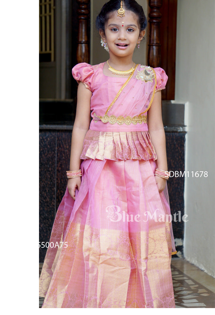 1763D: Rose Gold Dhavani- Ready to Dispatch