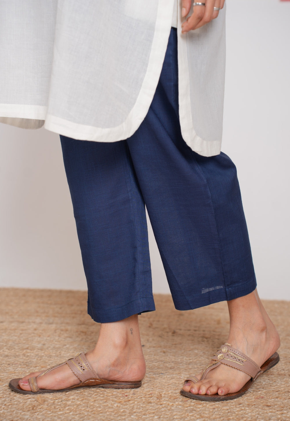 Yashi Blue Solid Cotton Straight Pant