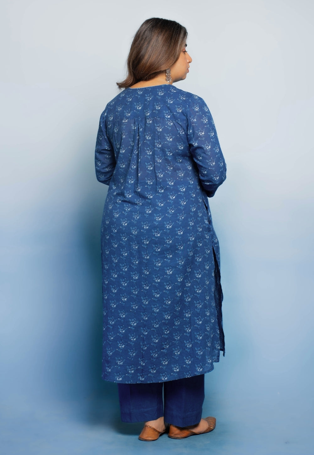 Raila Blue Dabu Mul Cotton Straight Kurta