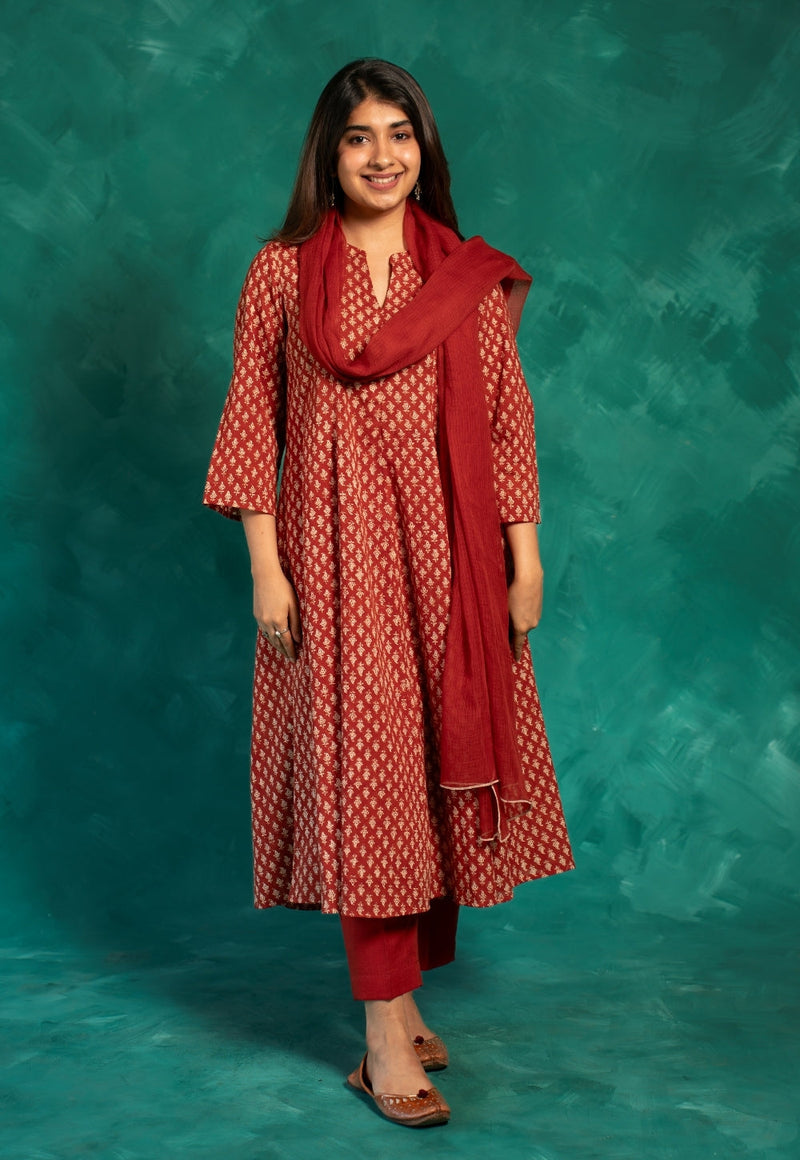 Viha Red Bagru Cotton Kali Kurta