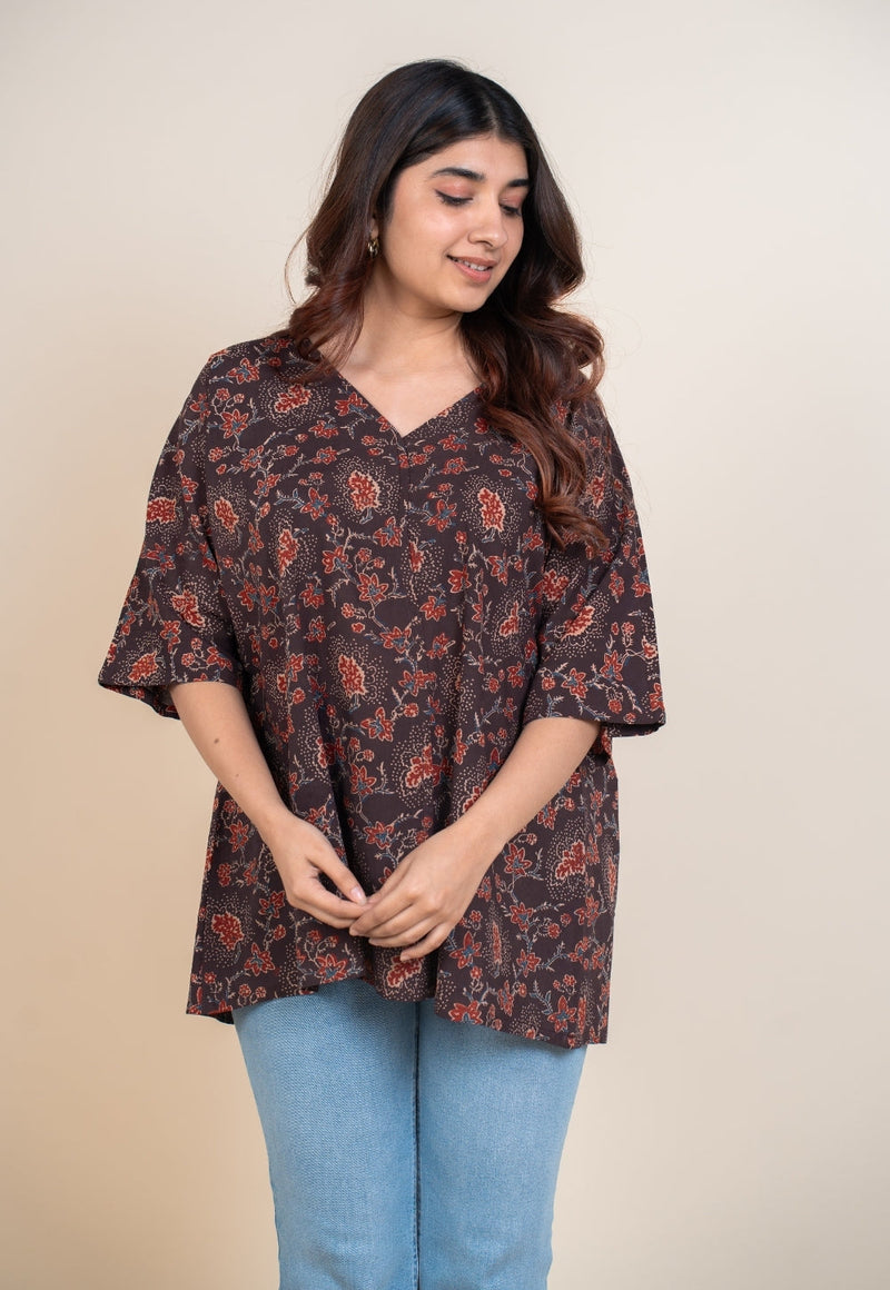 Anshika Red Ajrakh Cotton Anti-Fit Short Top