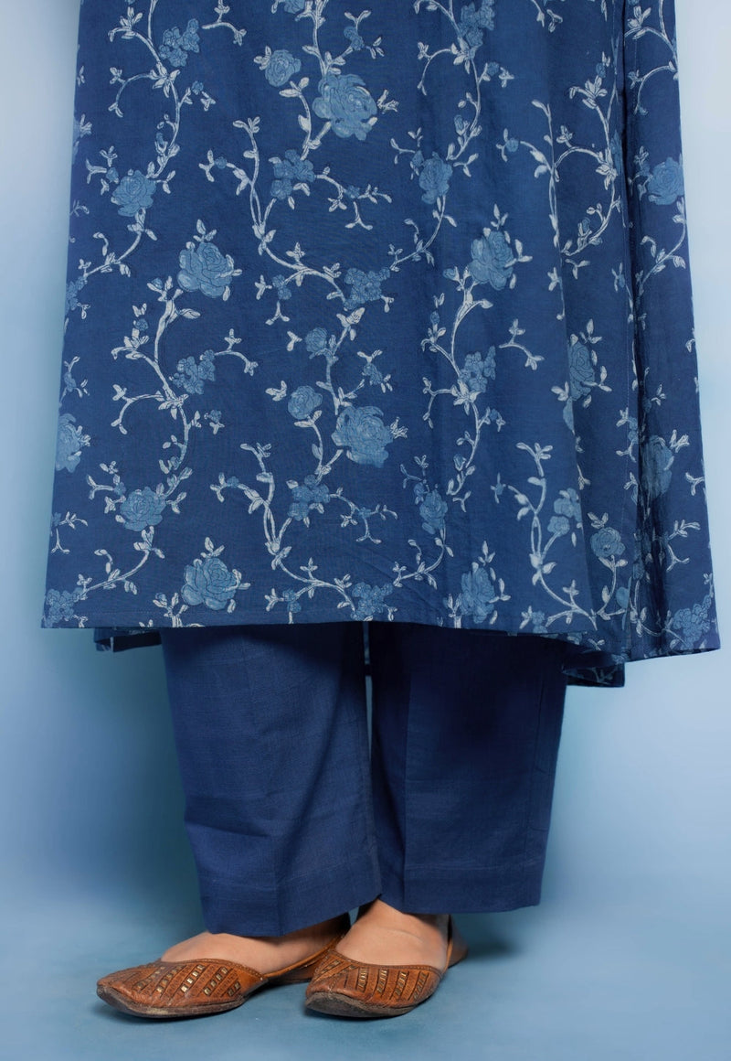 Prita Blue Solid Slub Cotton Narrow Pant