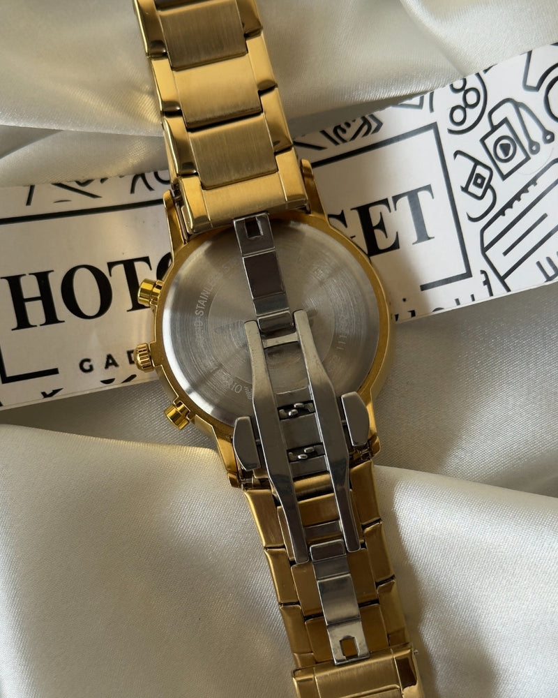 Armani-AR2434 (Chronograph Watch)