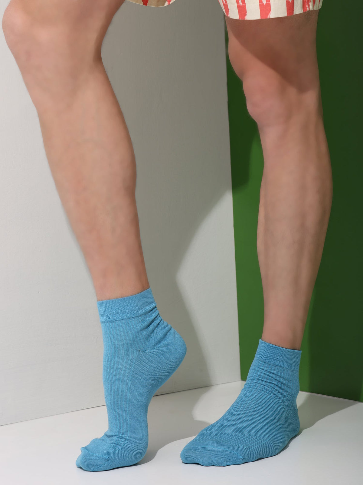 Naturefab Men's Bamboo Ankle Length socks Arctic Blue-2