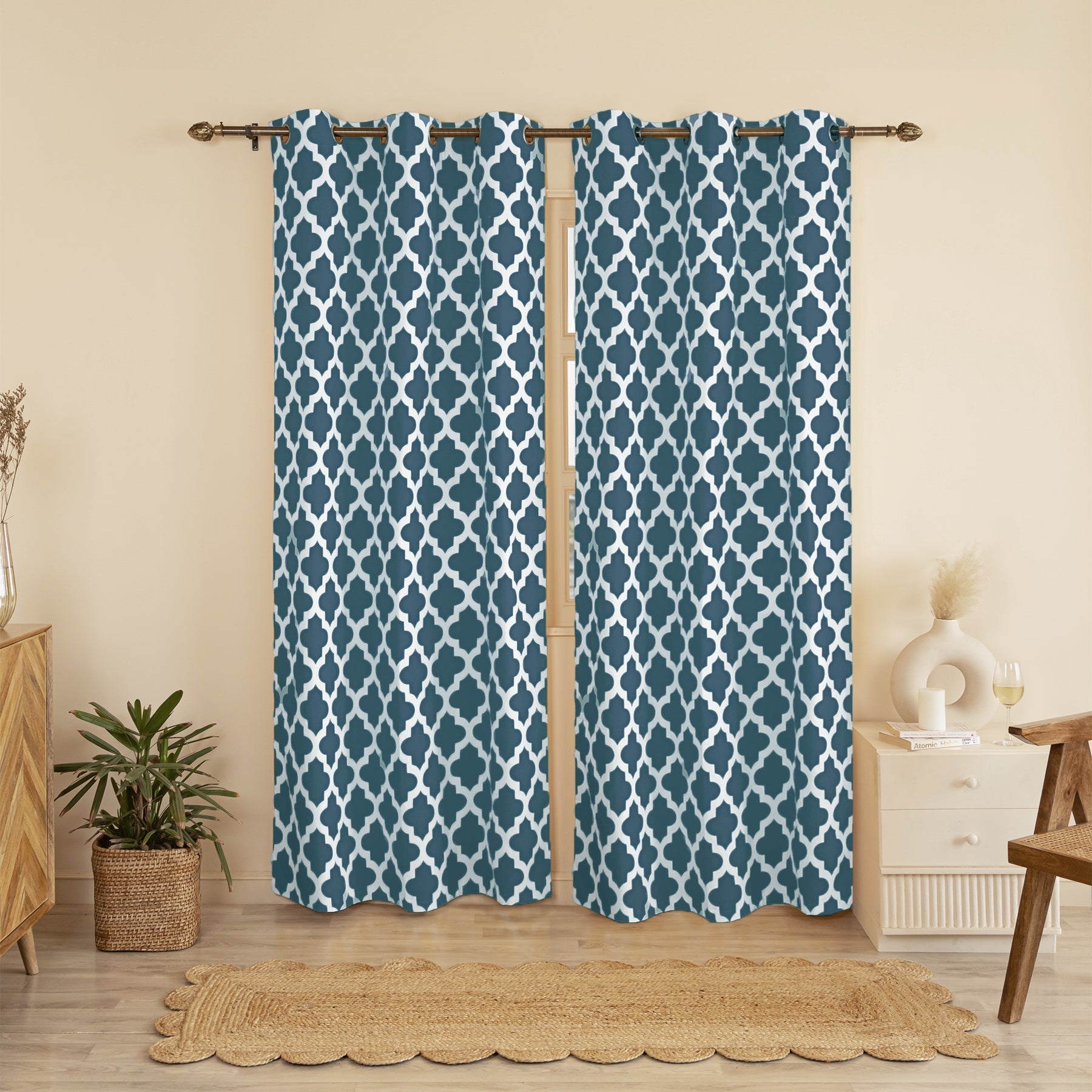 Imprimer Quatrefoil – Printed Semi Blackout Curtain (Blue)