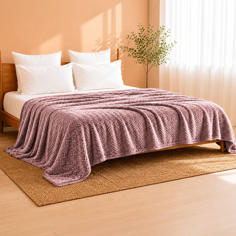 Fort Mellow - Wave Plush Blanket (Pink)-1