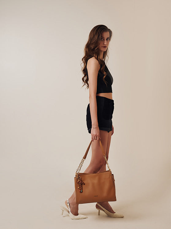 Culge Chicago "The Riverwalk" Slouchy Chain Shoulder Bag – Desert Caramel-6