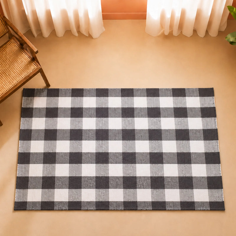 Breton Shadowplay - Plaid Rug (Grey & White)-1