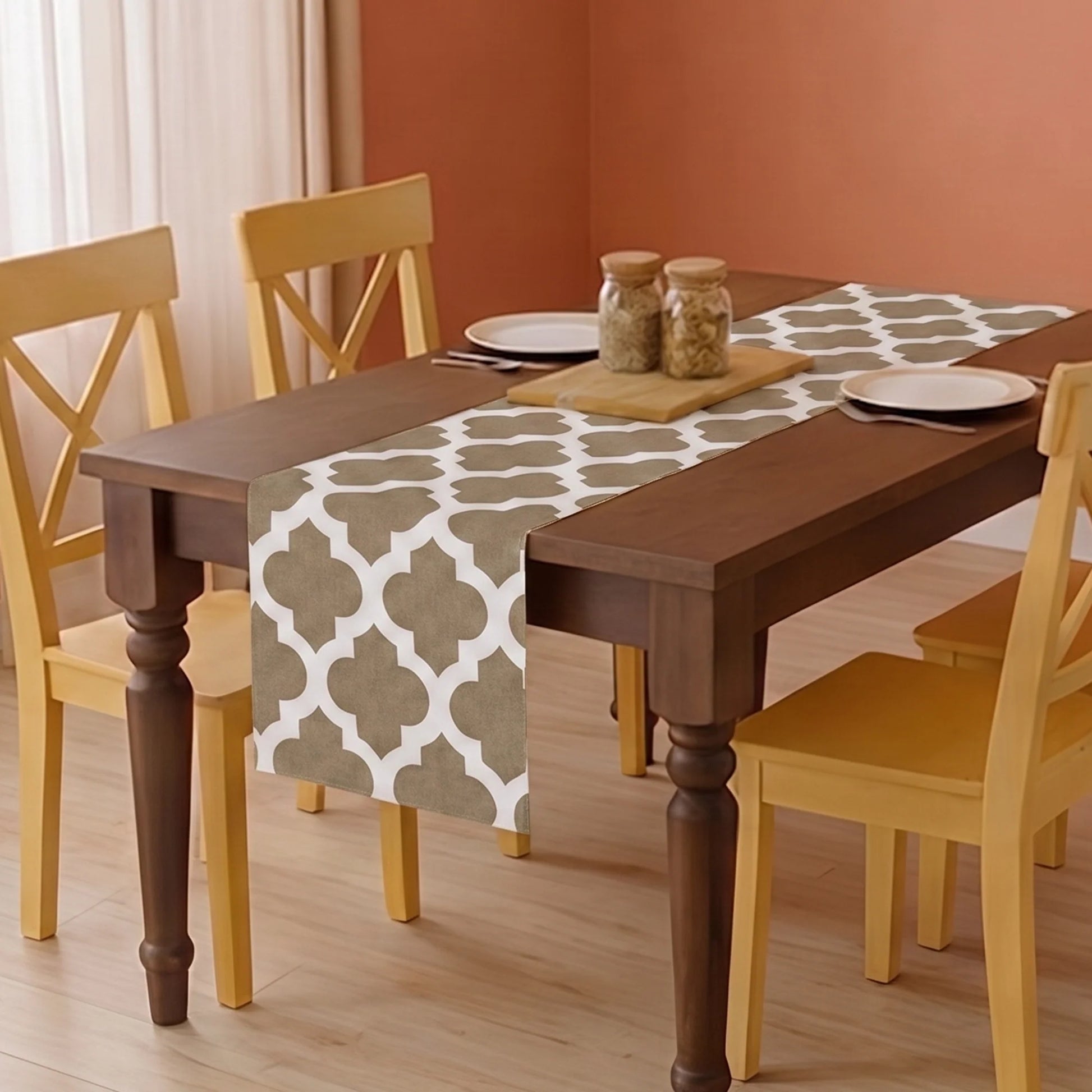 Imprimer Quatrefoil - Printed Dining Table Runner (Grey)-1