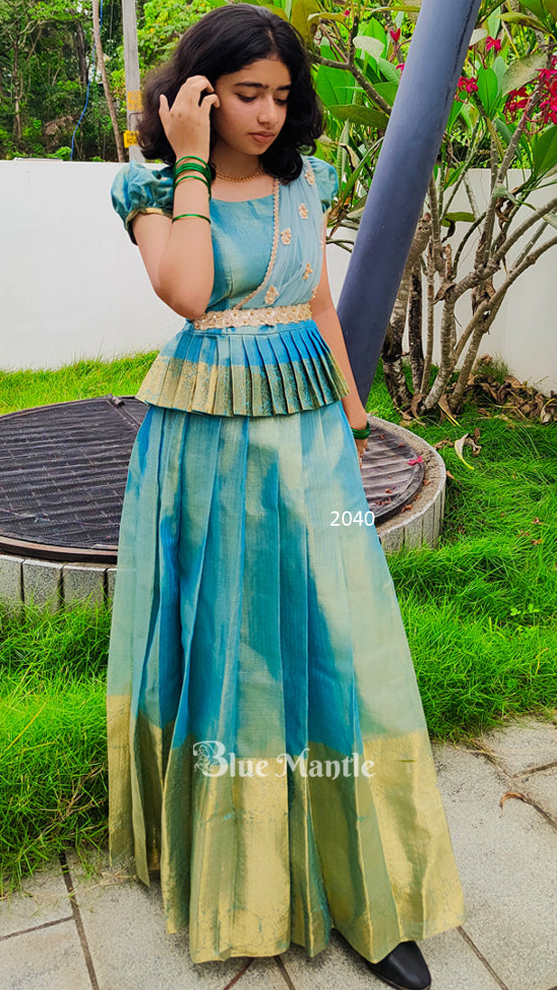2040D - Aqua Gold Dhavani- Ready to Dispatch