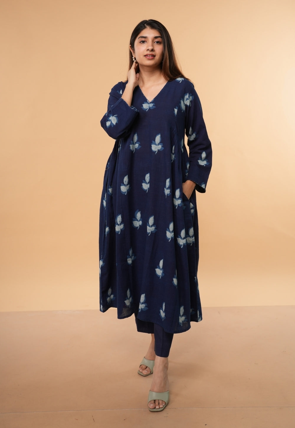 Inayra Blue Dabu Slub Cotton Kali Kurta