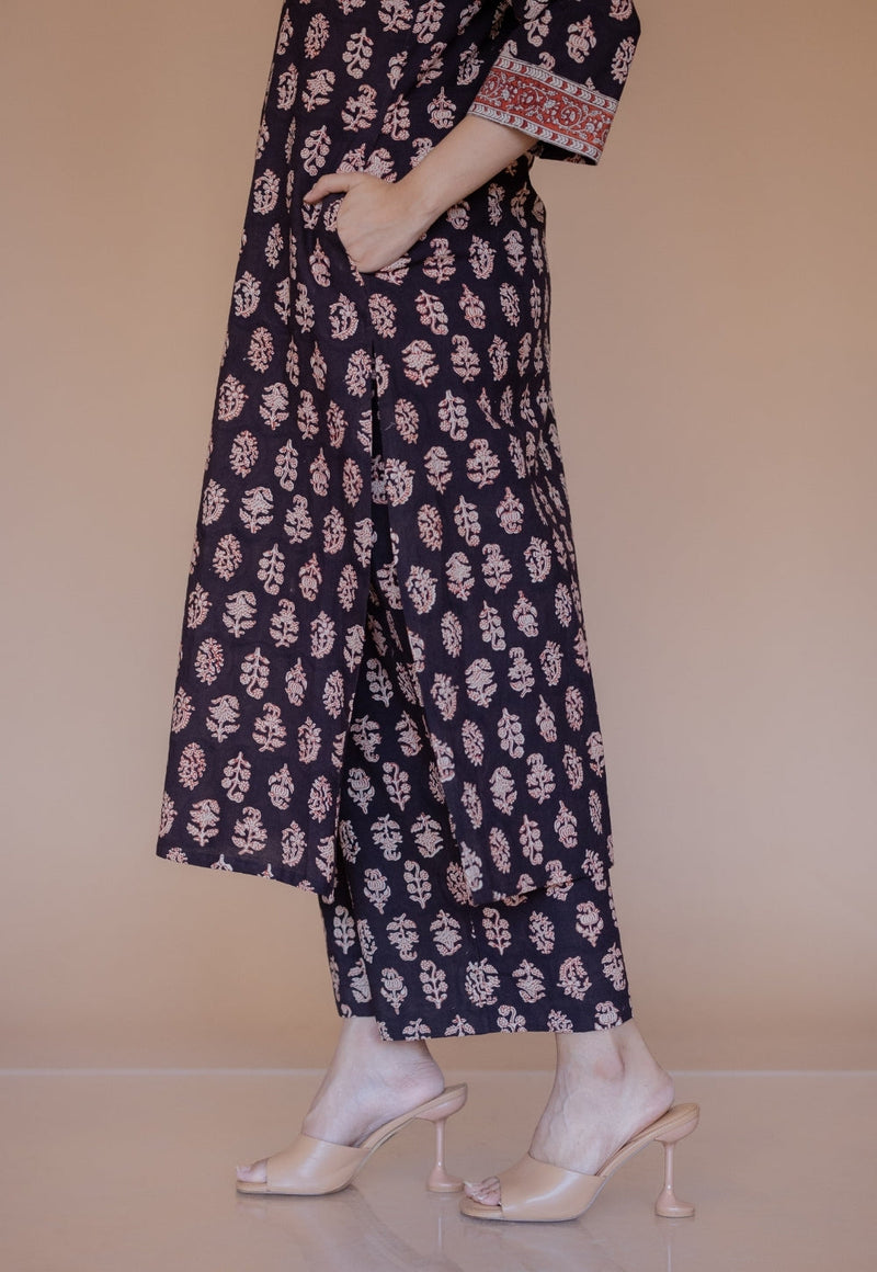 Yashi Black Bagru Cotton Straight Pant