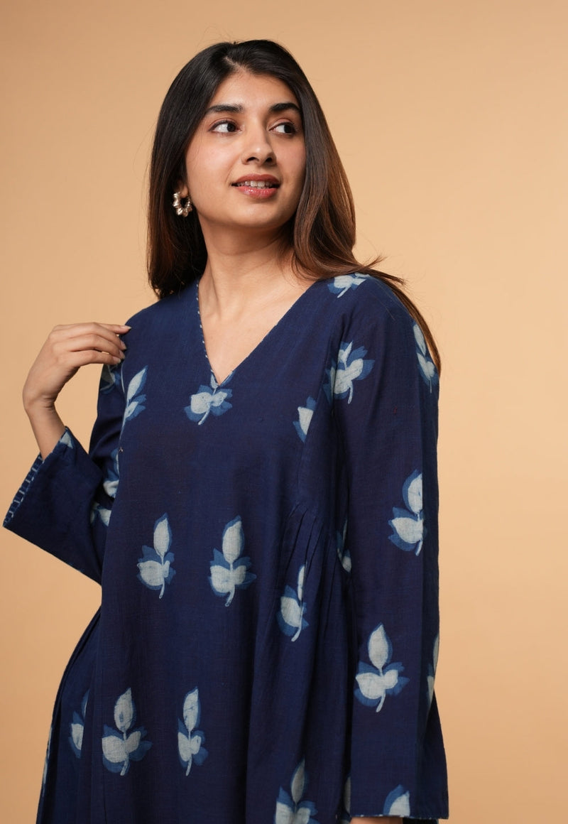 Inayra Blue Dabu Slub Cotton Kali Kurta