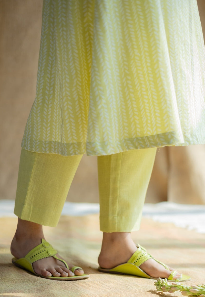 Prita Lime Green Solid Slub Cotton Narrow Pant
