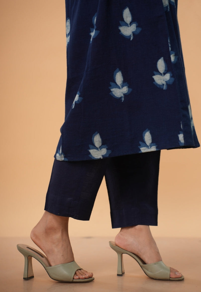 Prita Blue Solid Slub Cotton Narrow Pant