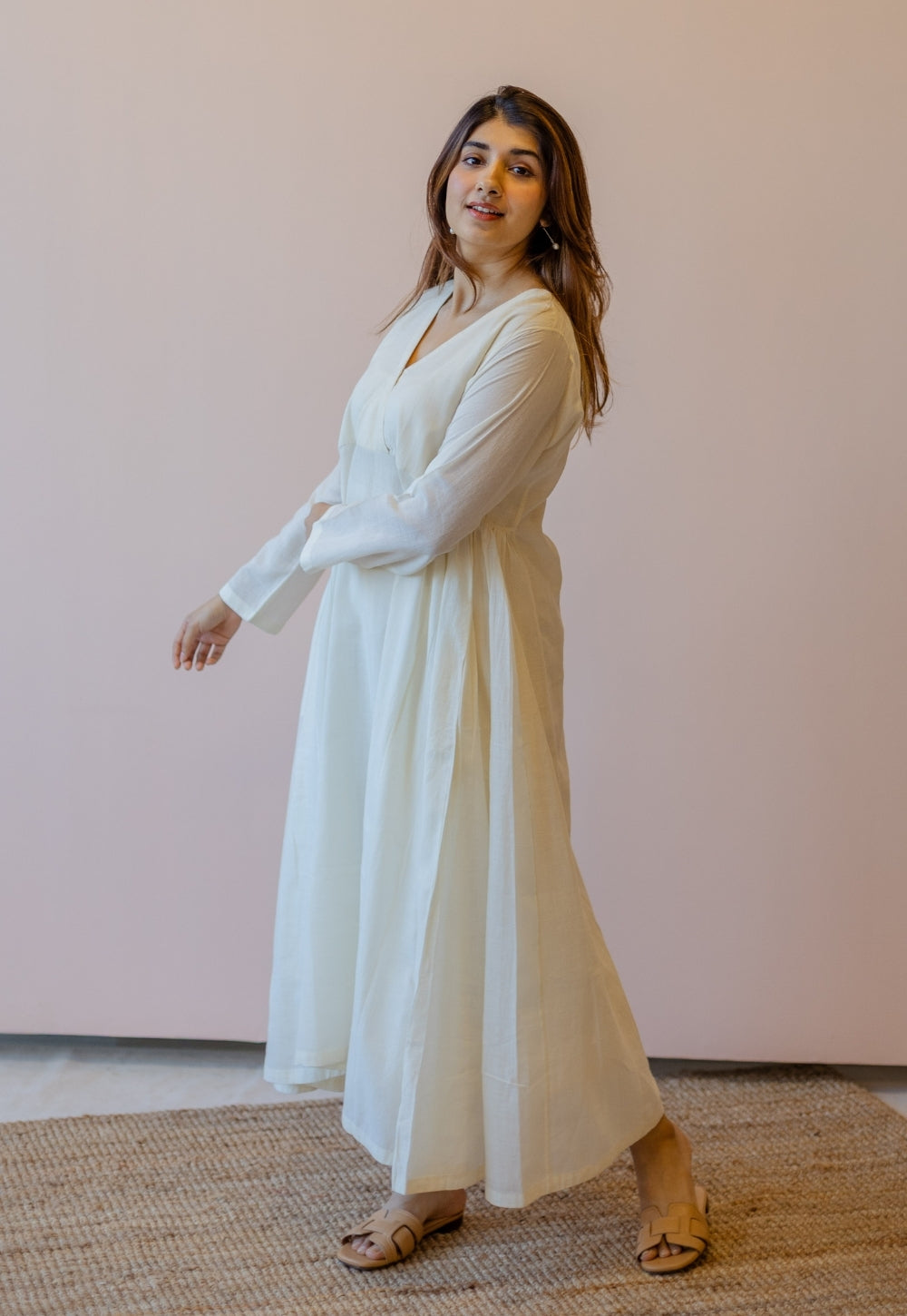 Sana Off White Solid Handloom Cotton Anti-Fit Kurta