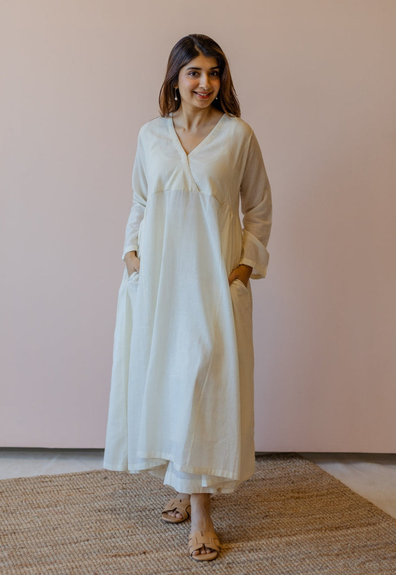 Sana Off White Solid Handloom Cotton Anti-Fit Kurta