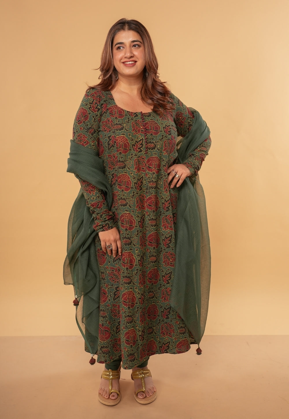 Akrita Green Dabu Slub Cotton Kali Kurta